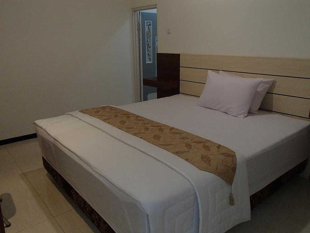 Shakila Guest House Malang Szoba fotó
