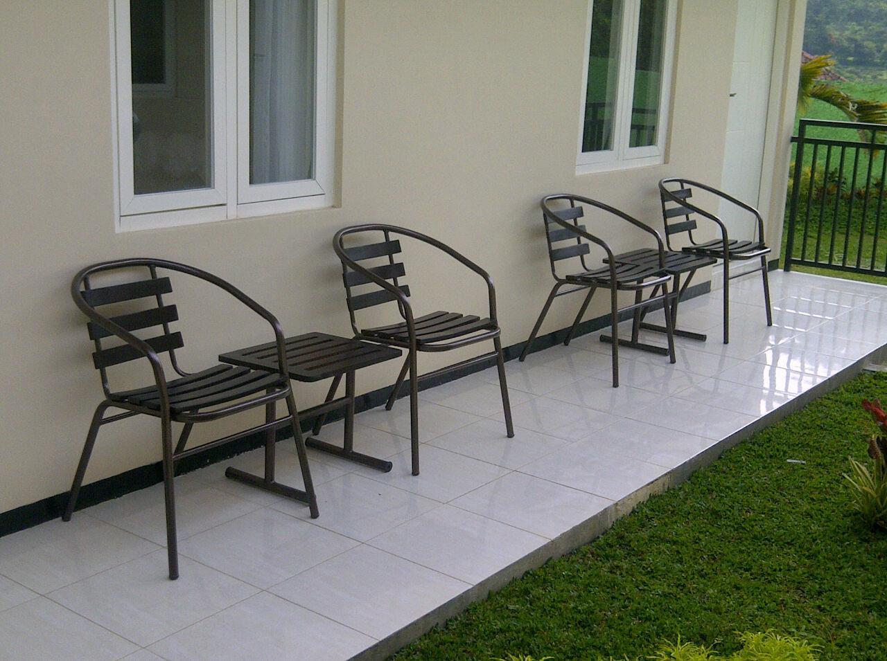Shakila Guest House Malang Kültér fotó